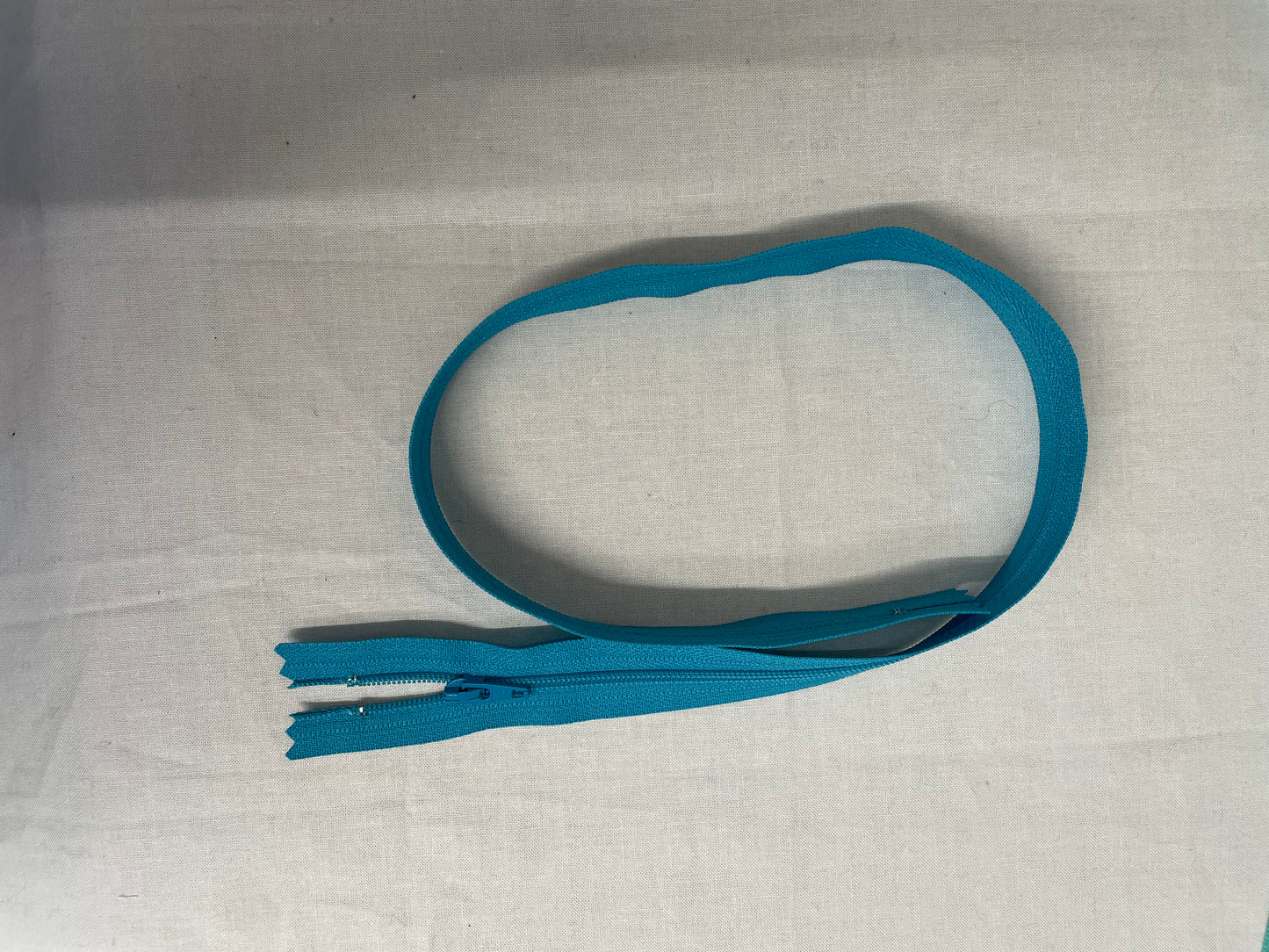 Zipper #3 22 inch Closed End Polyester