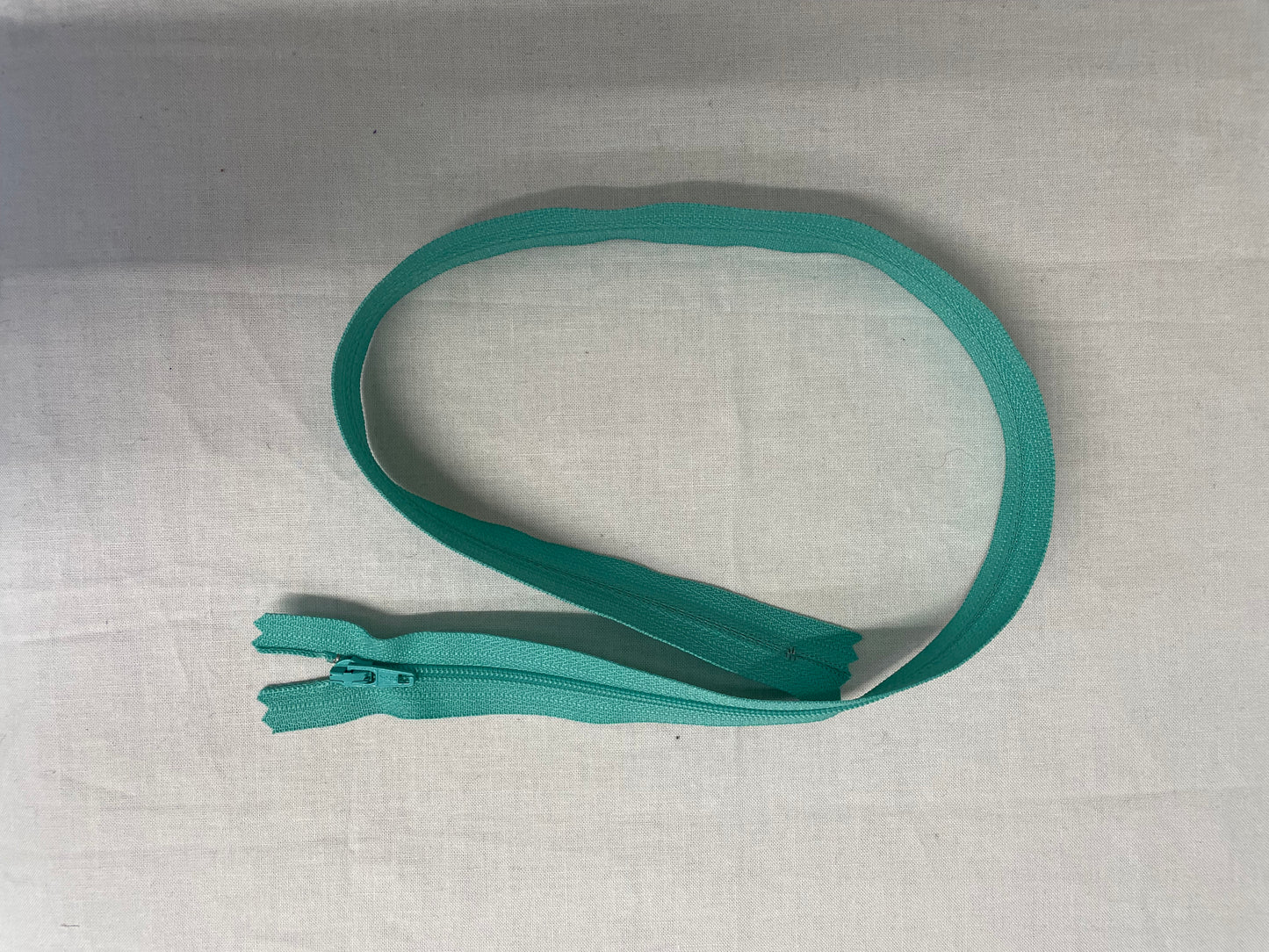 Zipper #3 22 inch Closed End Polyester
