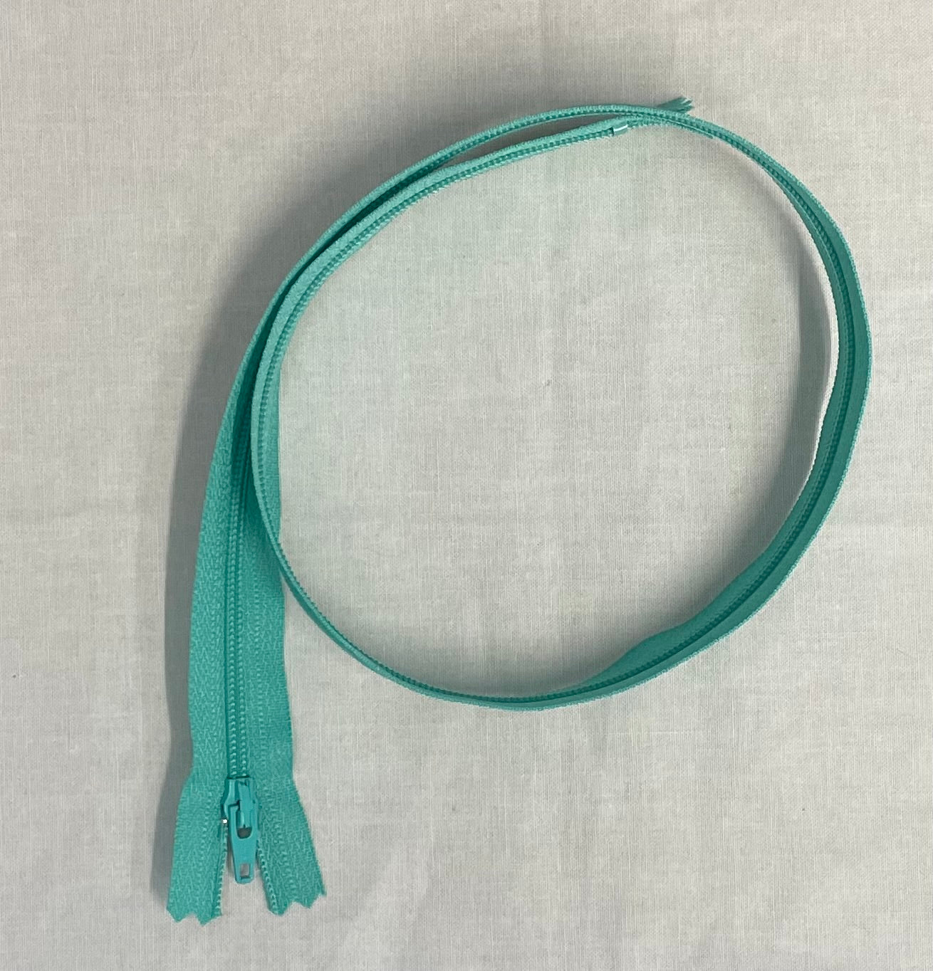 Zipper #3 24 inch Closed End Polyester