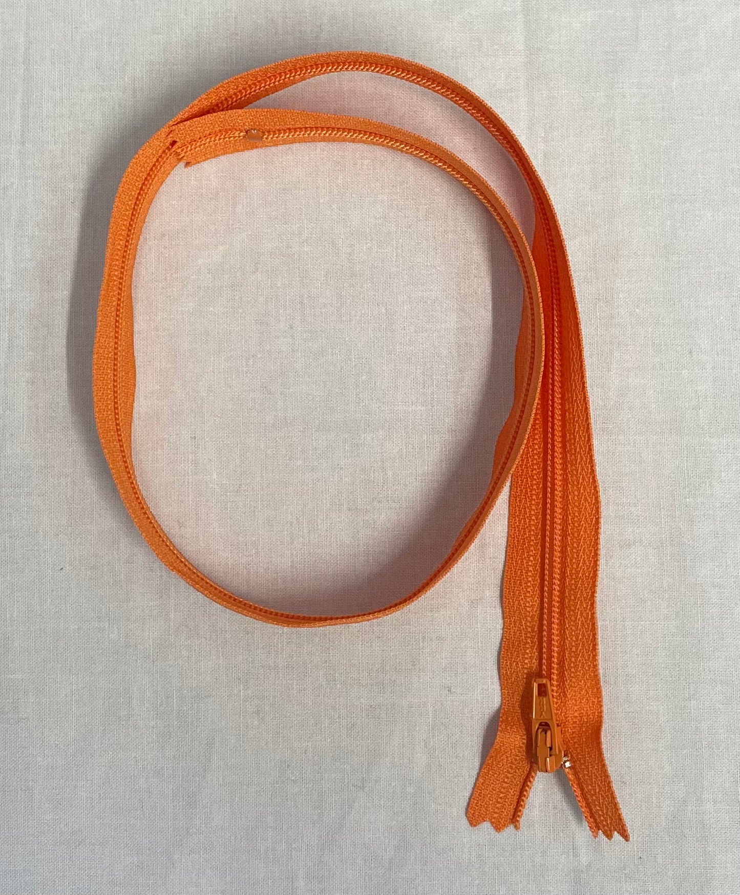 Zipper #3 24 inch Closed End Polyester