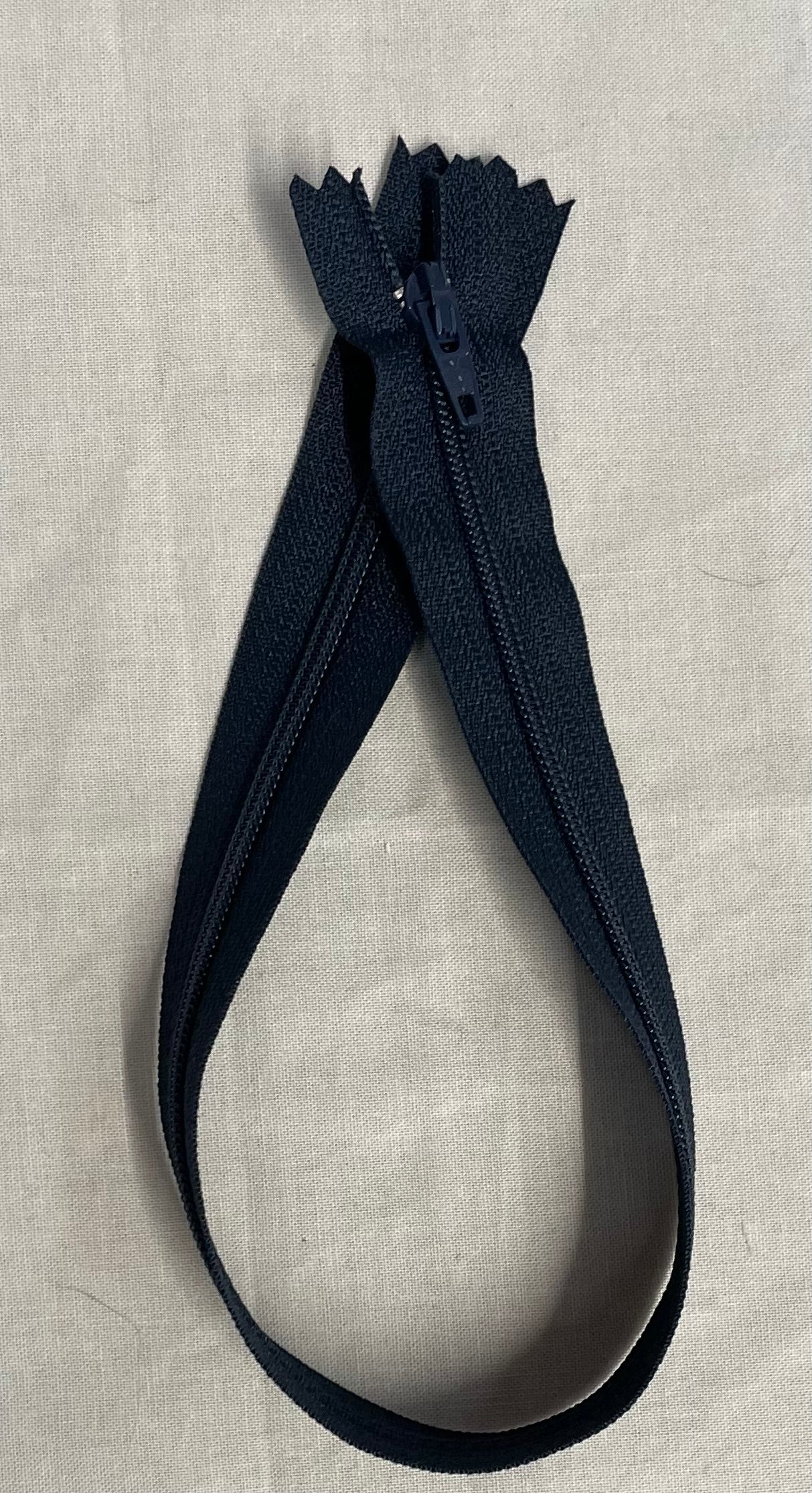 Zipper #3 14 inch Closed End Polyester