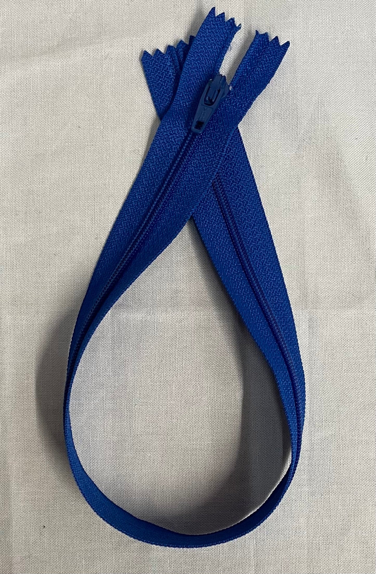 Zipper #3 14 inch Closed End Polyester