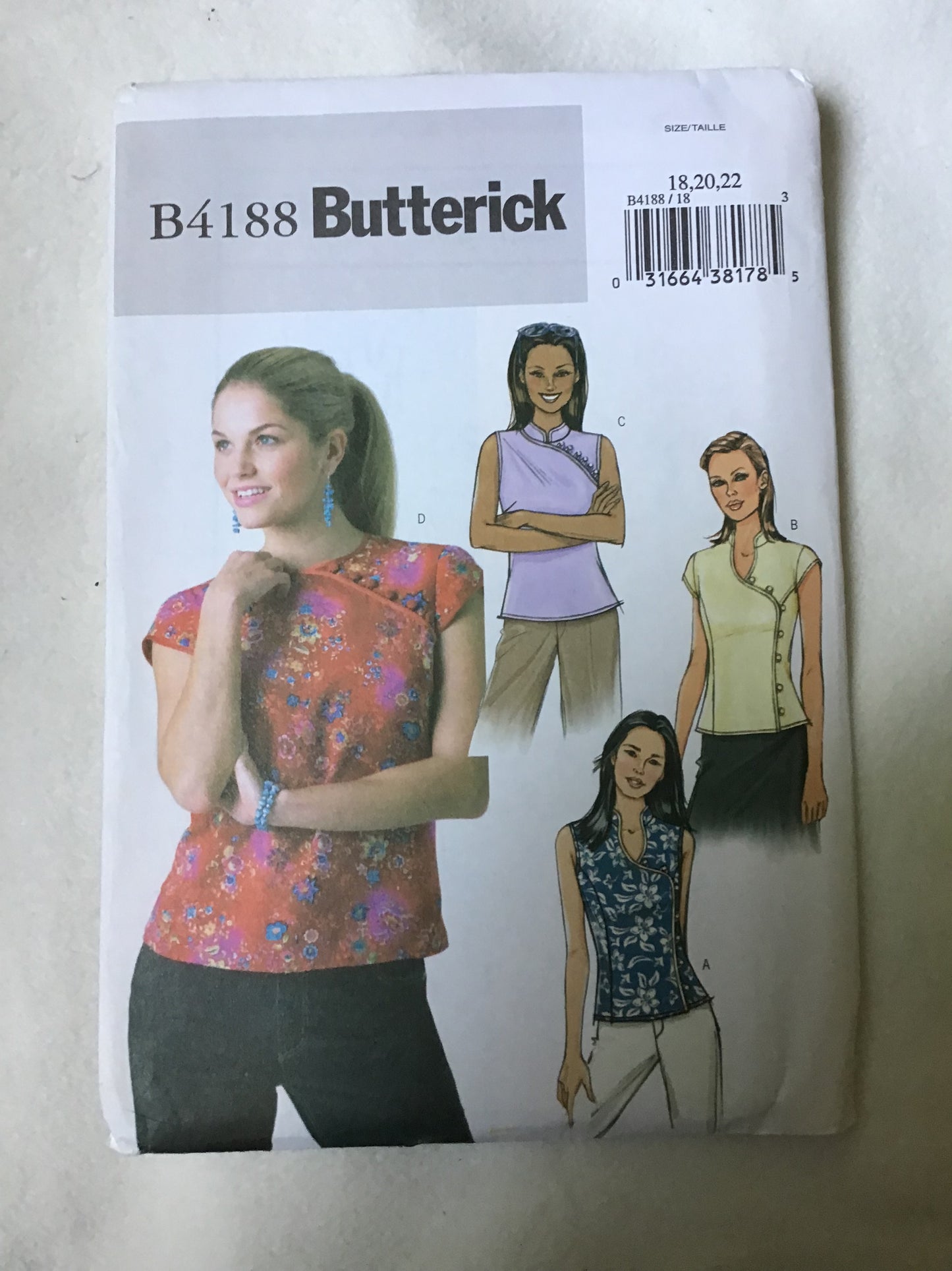 Pattern Butterick B4188 Women's Petite Top Size 6-22