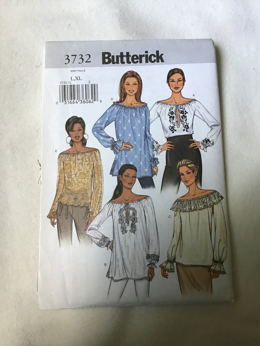 Pattern Butterick 3732 Women's Petite Top