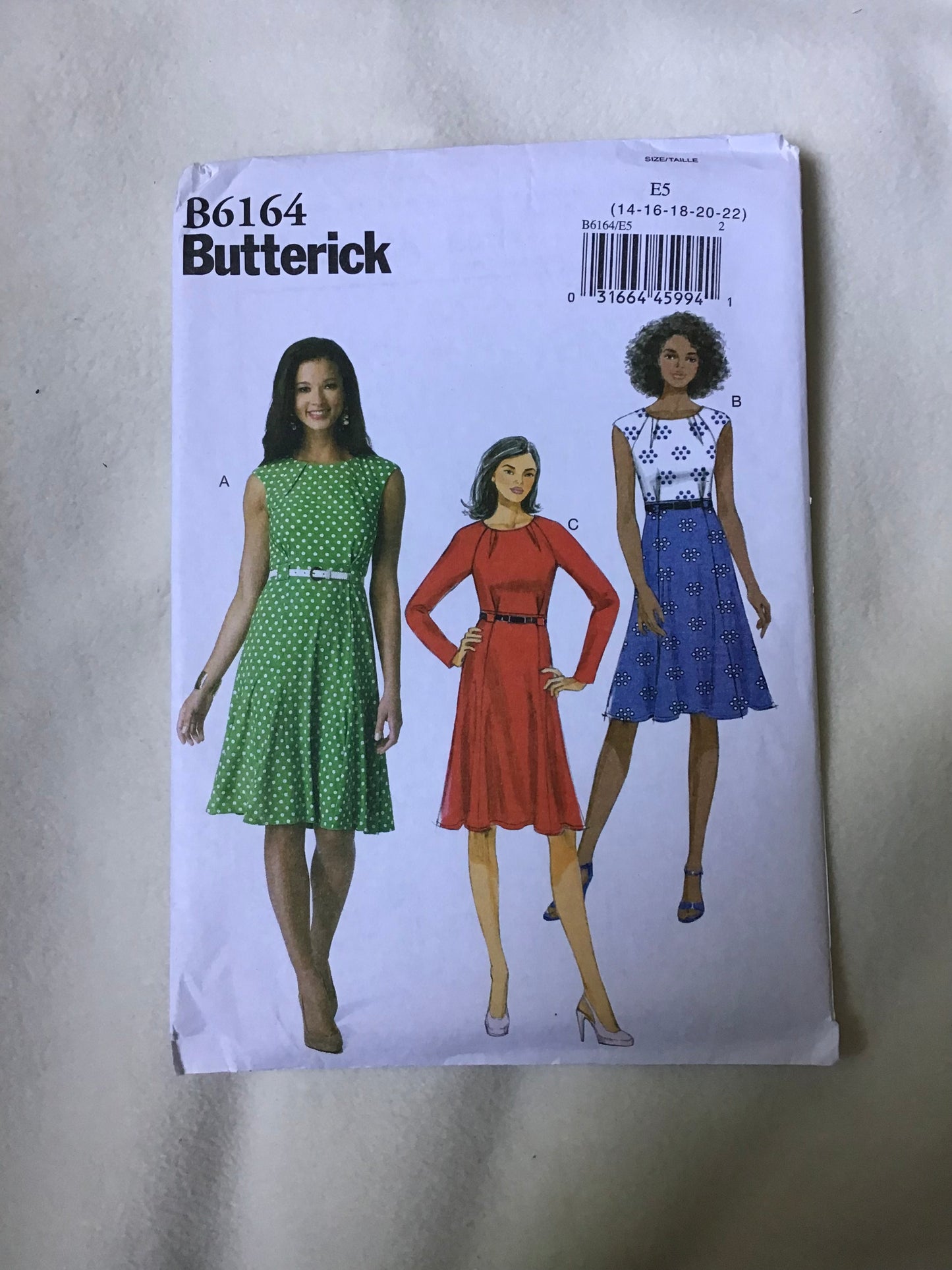 Pattern Butterick B6164 Women's Dress Size 14-22