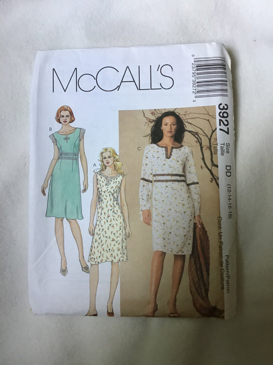 Pattern McCall's 3927 Women's Dresses Size 6-18