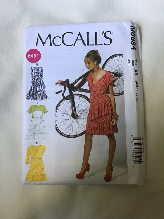 Pattern McCall's M6694 Easy Women's Dresses Size 6-14