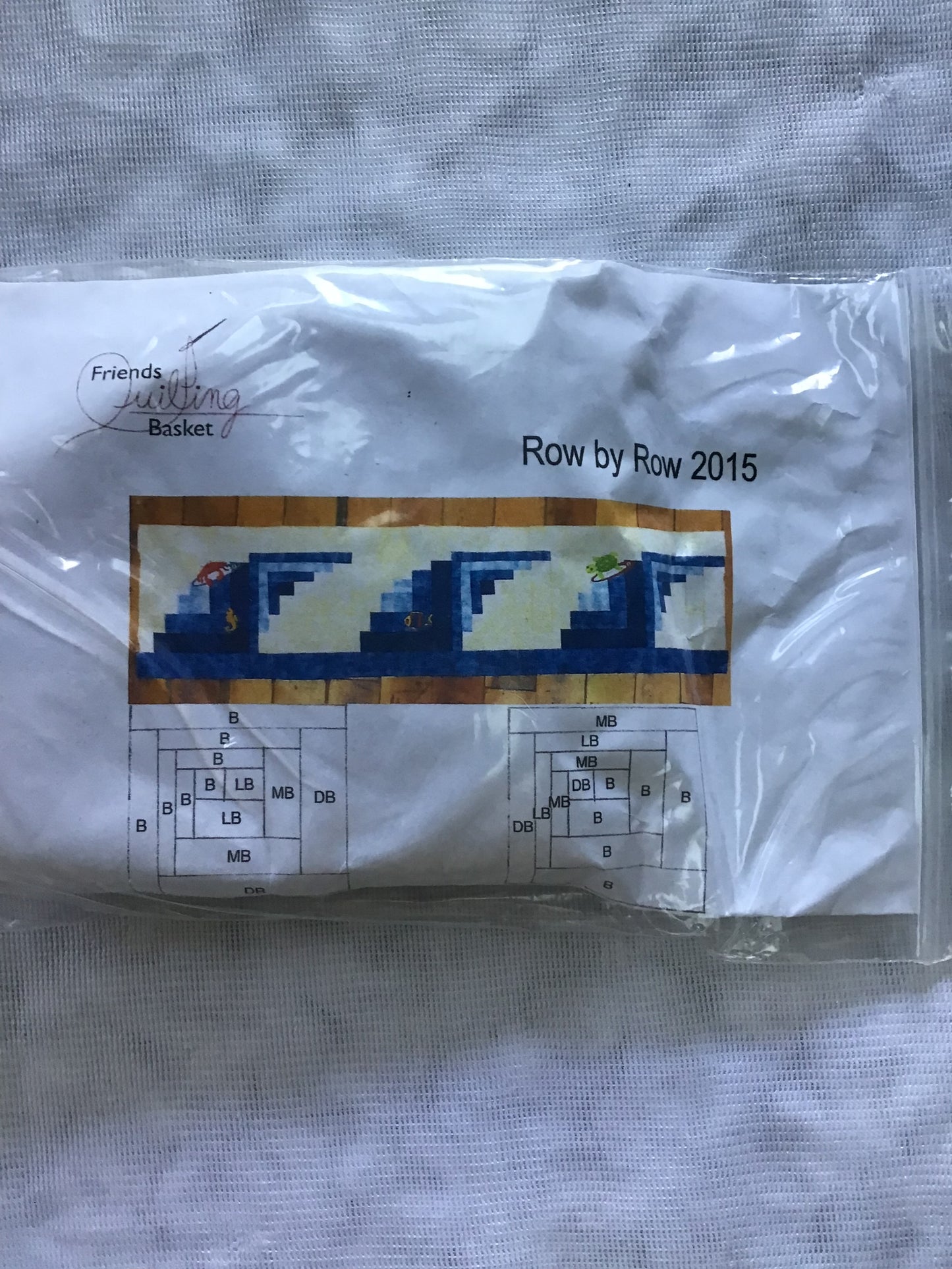 RxR Experience 2015 Log Cabin Waves by Friends Quilting Basket