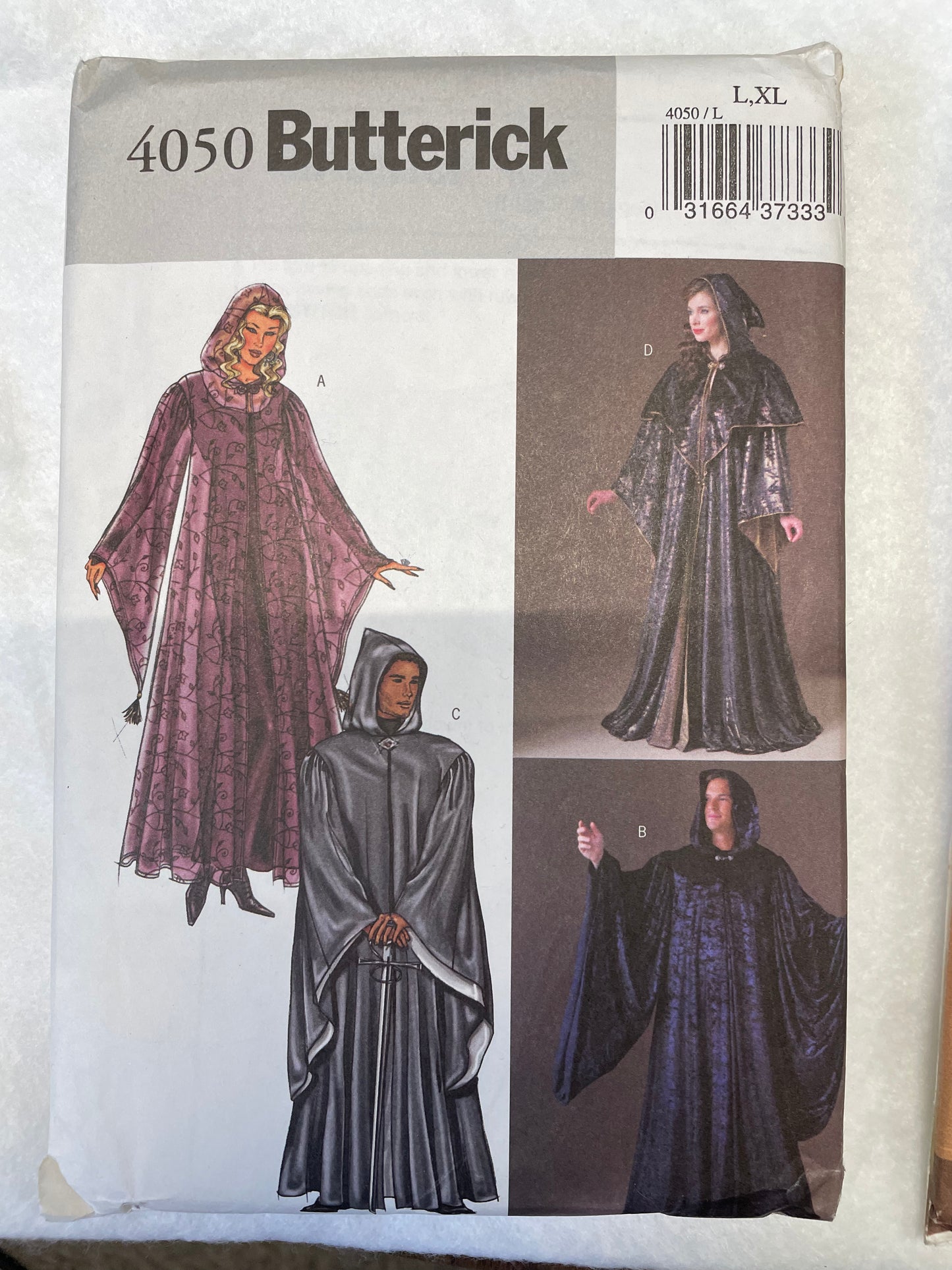 Pattern Butterick  4050 Unisex Robes Costume Size L, XL
