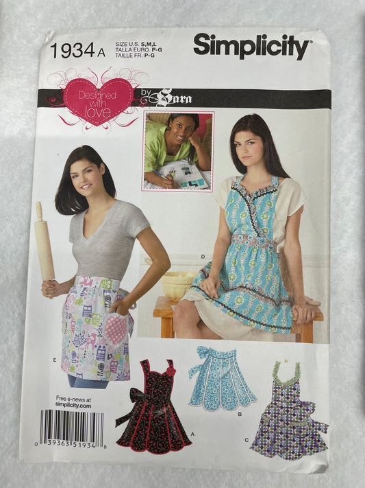 Simplicity Pattern 1934 Aprons S-L