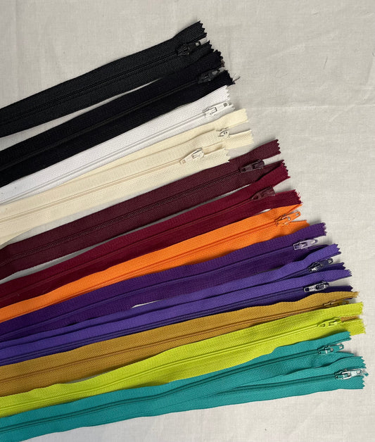 Zipper #3 18 inch Closed End Polyester