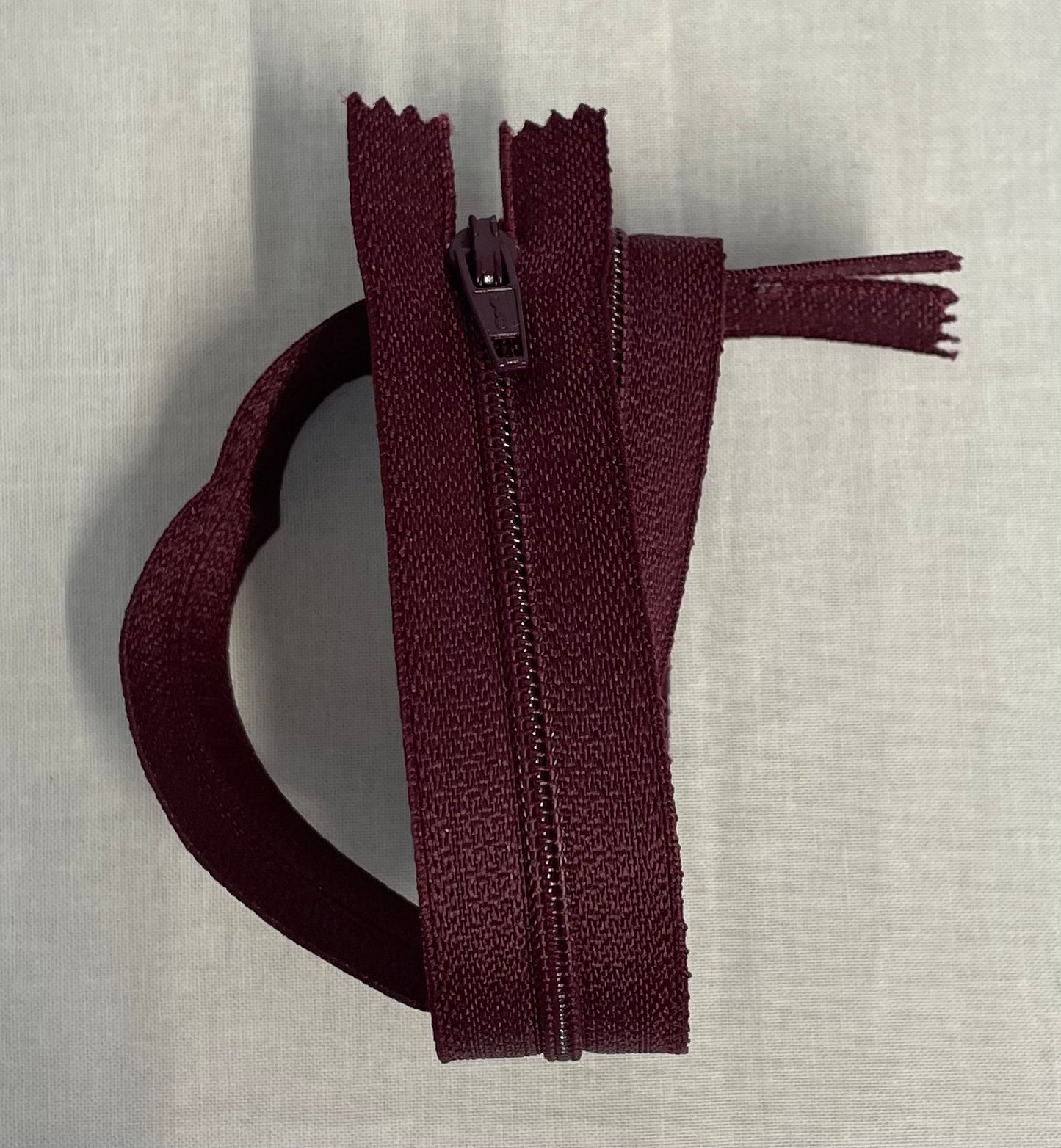 Zipper #3 18 inch Closed End Polyester