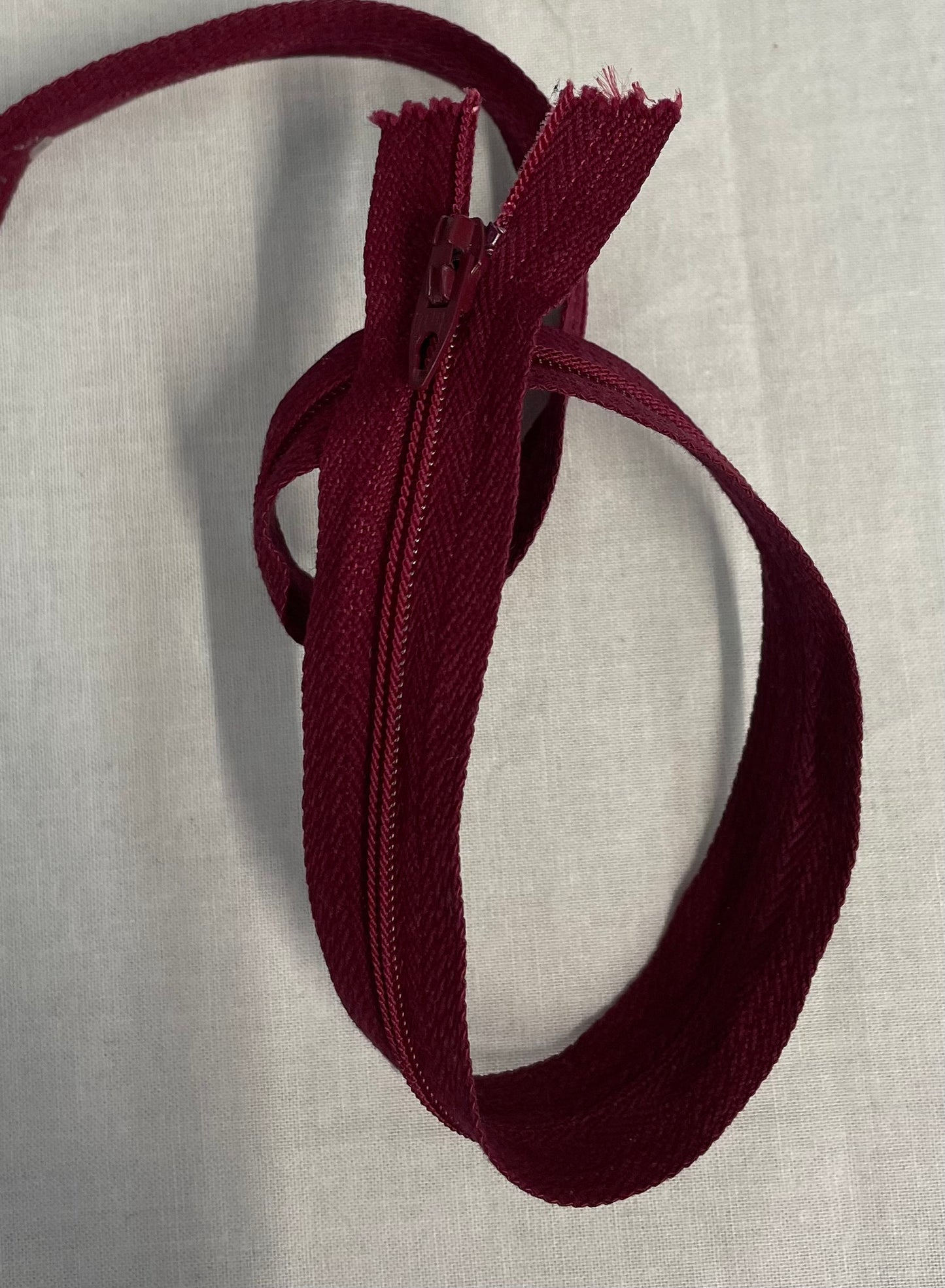 Zipper #3 18 inch Closed End Polyester