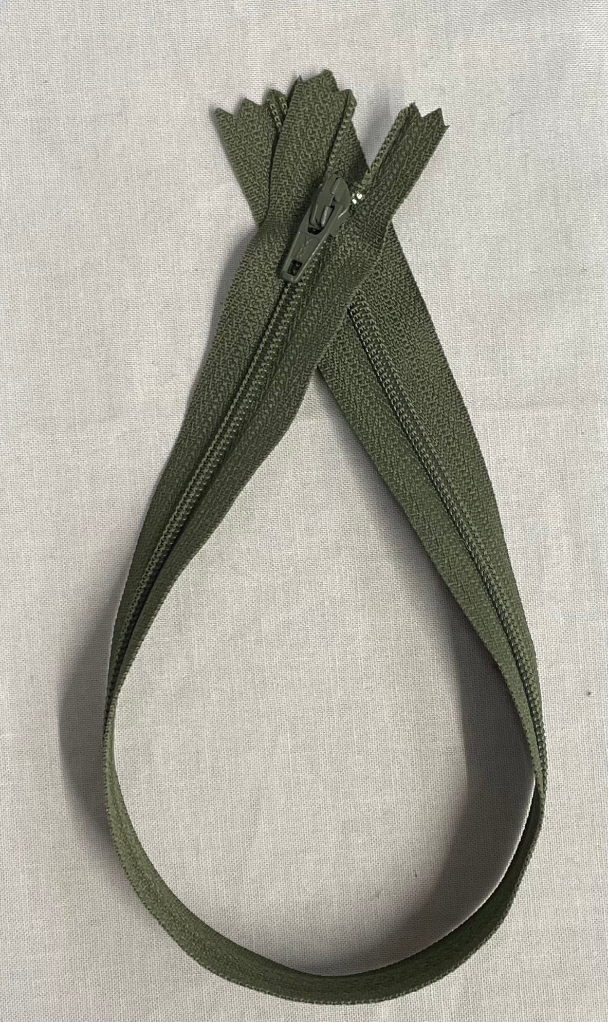 Zipper #3 14 inch Closed End Polyester