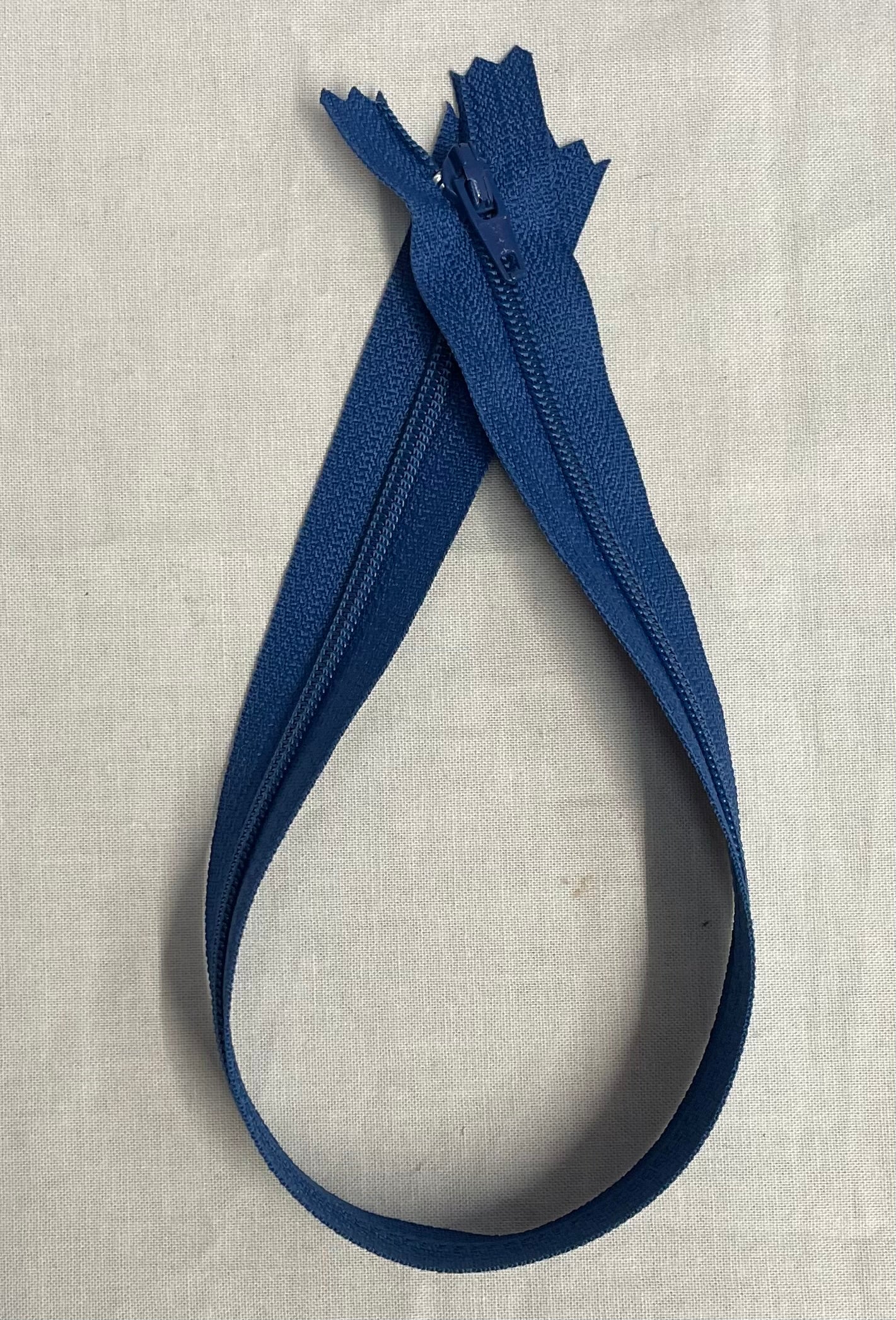 Zipper #3 14 inch Closed End Polyester